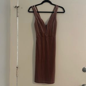 Windsor Mauve Pink Velvet Deep V Fitted Midi Dress